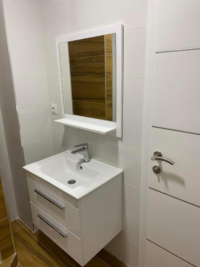 Apartman Zepce Exterior foto